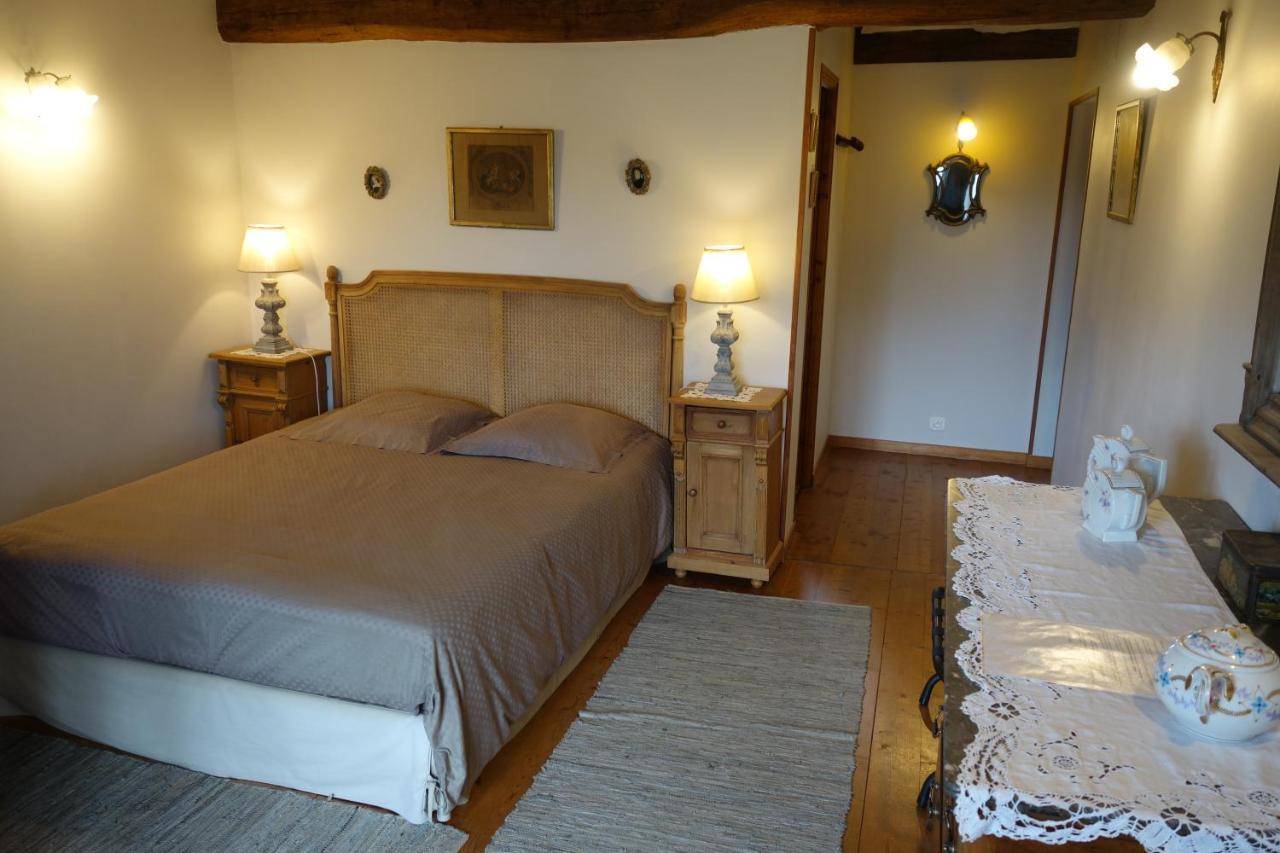Manoir De Savigny Bed & Breakfast Вальон Екстериор снимка