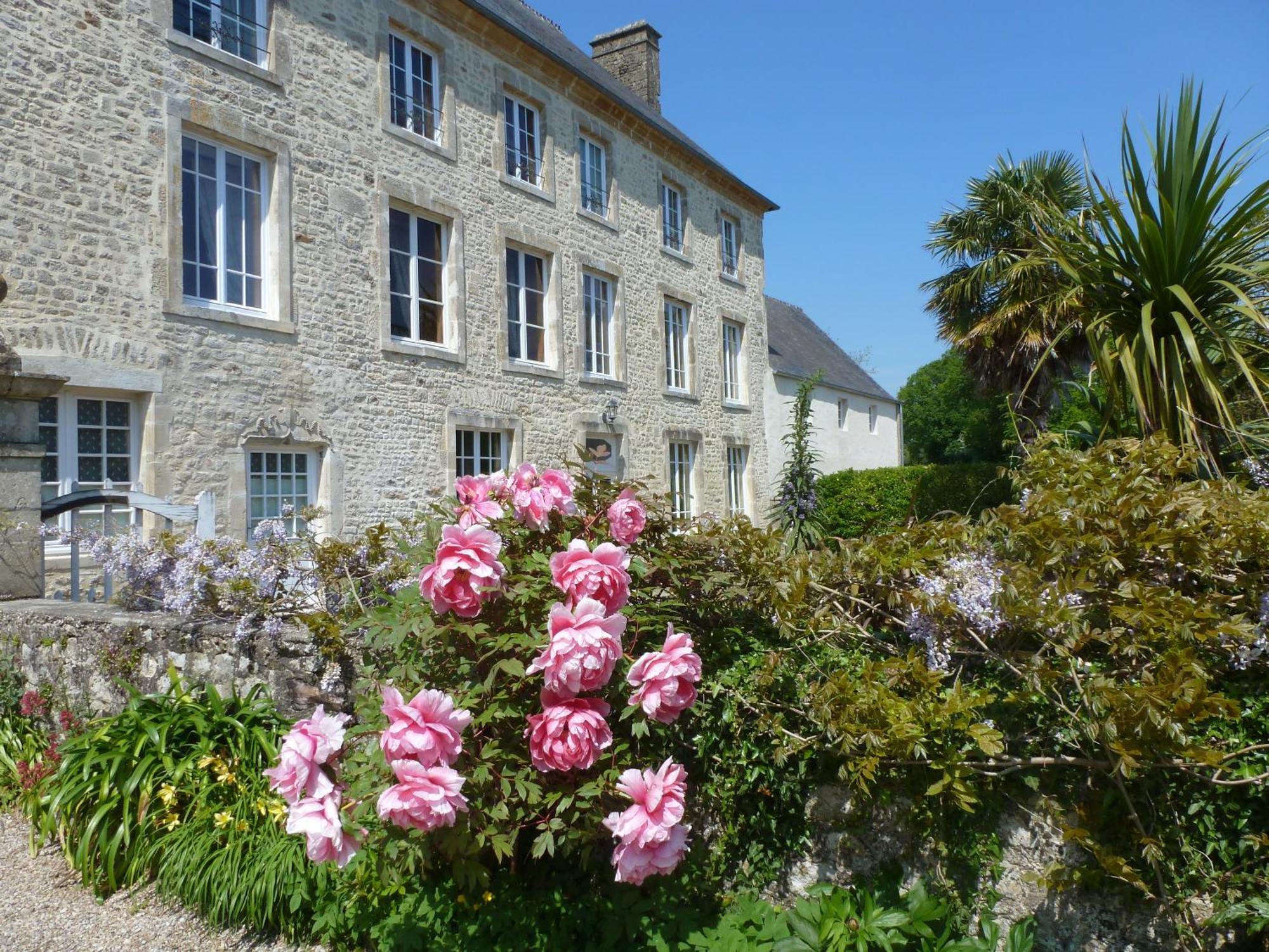 Manoir De Savigny Bed & Breakfast Вальон Екстериор снимка