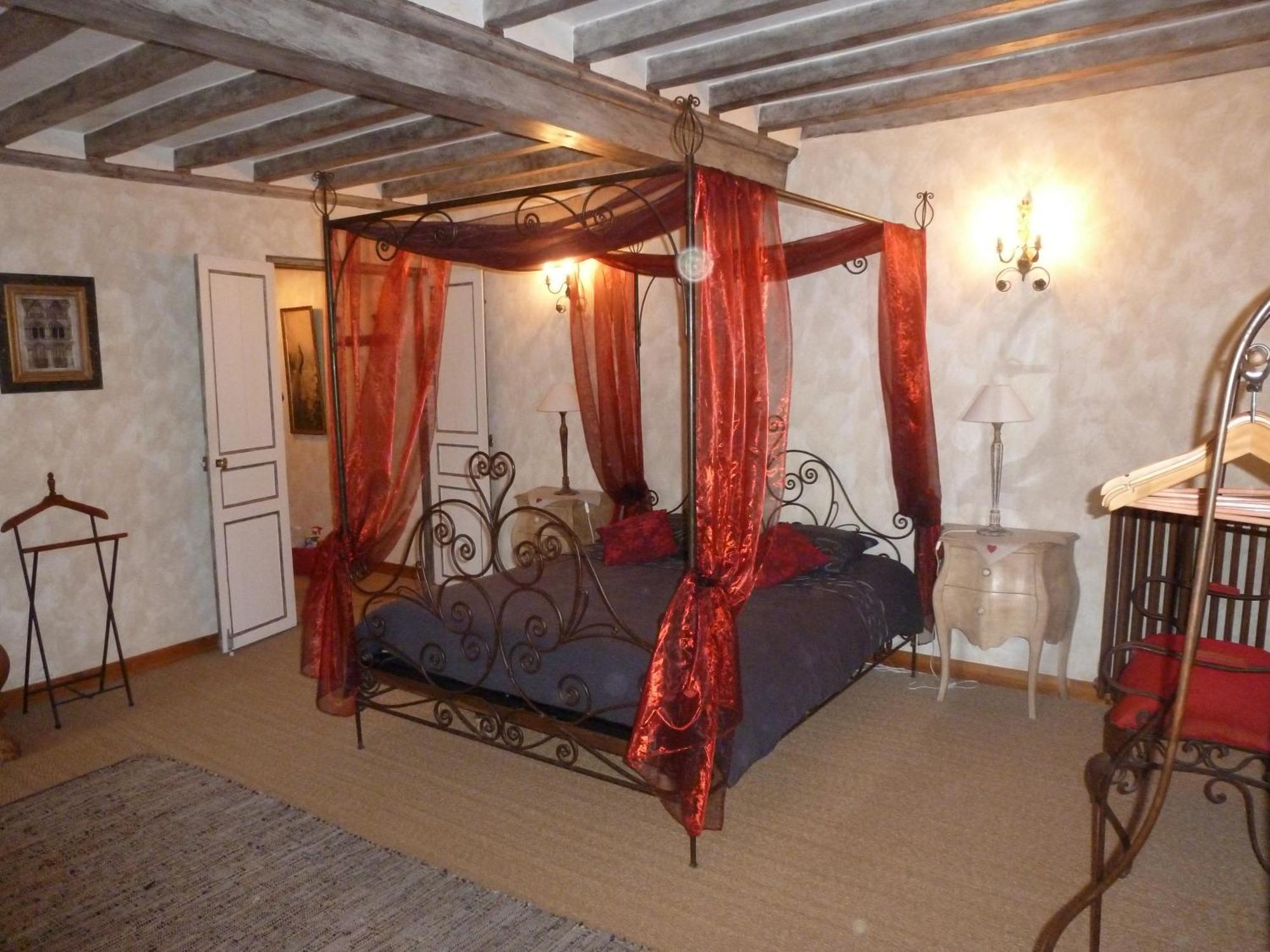 Manoir De Savigny Bed & Breakfast Вальон Екстериор снимка