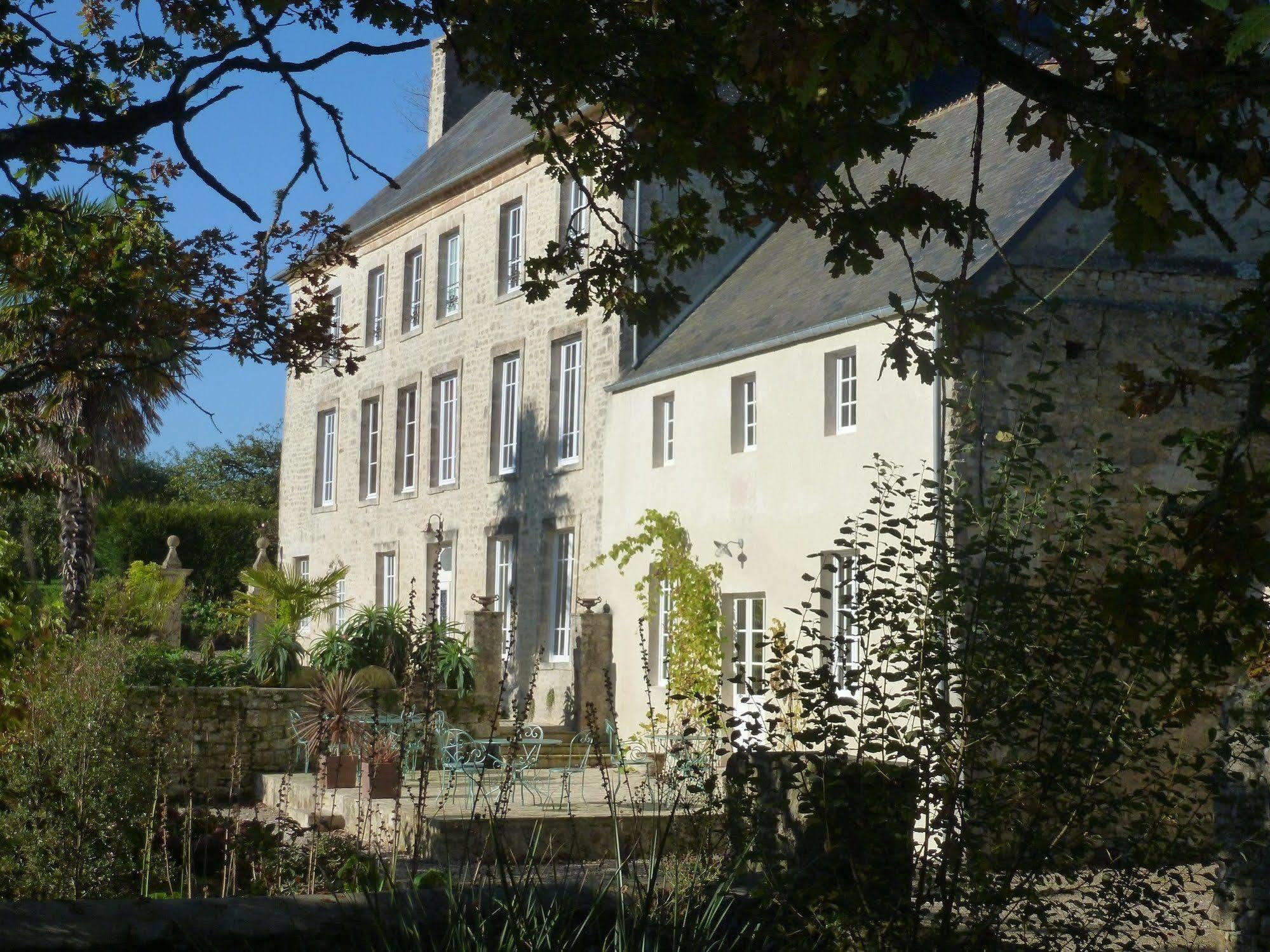 Manoir De Savigny Bed & Breakfast Вальон Екстериор снимка